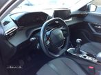 Peugeot 2008 1.2 PureTech Allure - 11