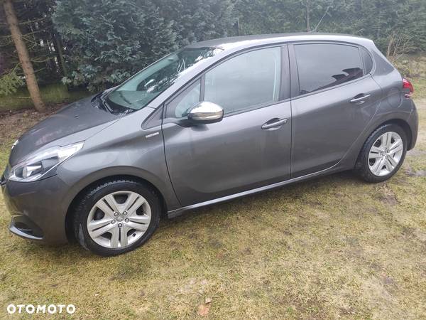 Peugeot 208 1.2 PureTech Style - 2