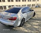 BMW Seria 7 740Li xDrive sport - 3