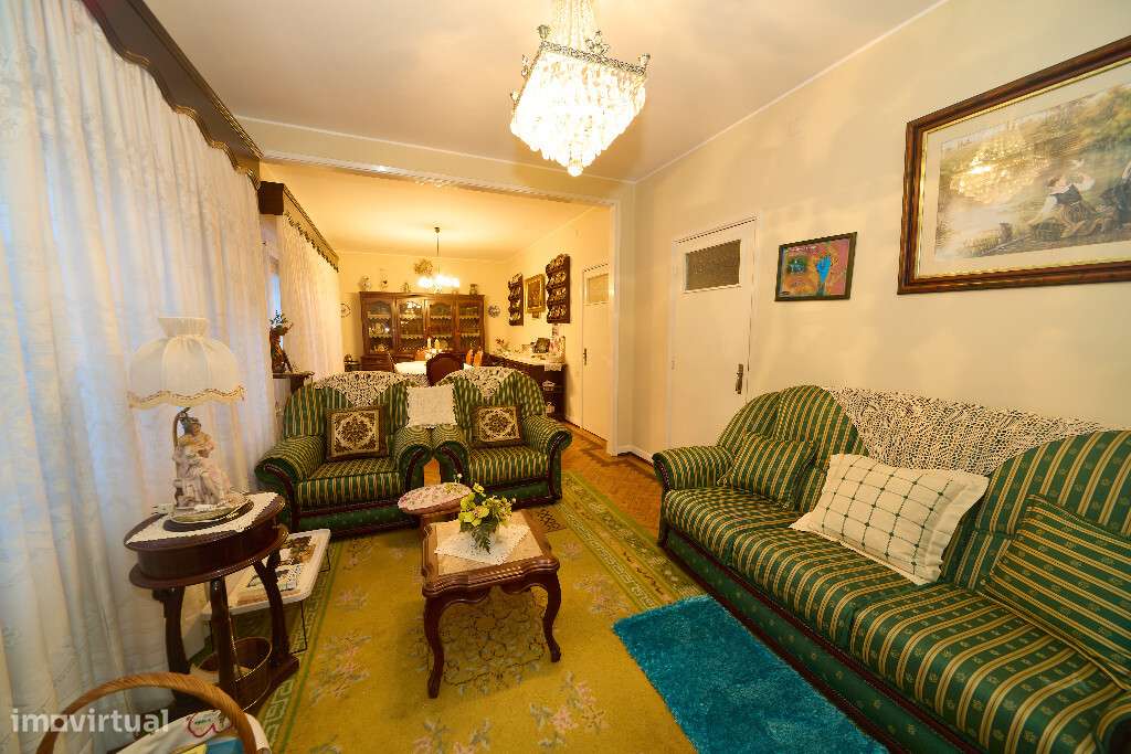 Moradia Geminada M5 com garagem em zona de Oliveira do Hospital - Grande imagem: 4/19