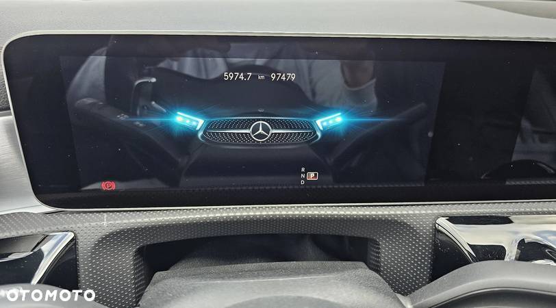 Mercedes-Benz CLA 220 AMG Line 7G-DCT - 7