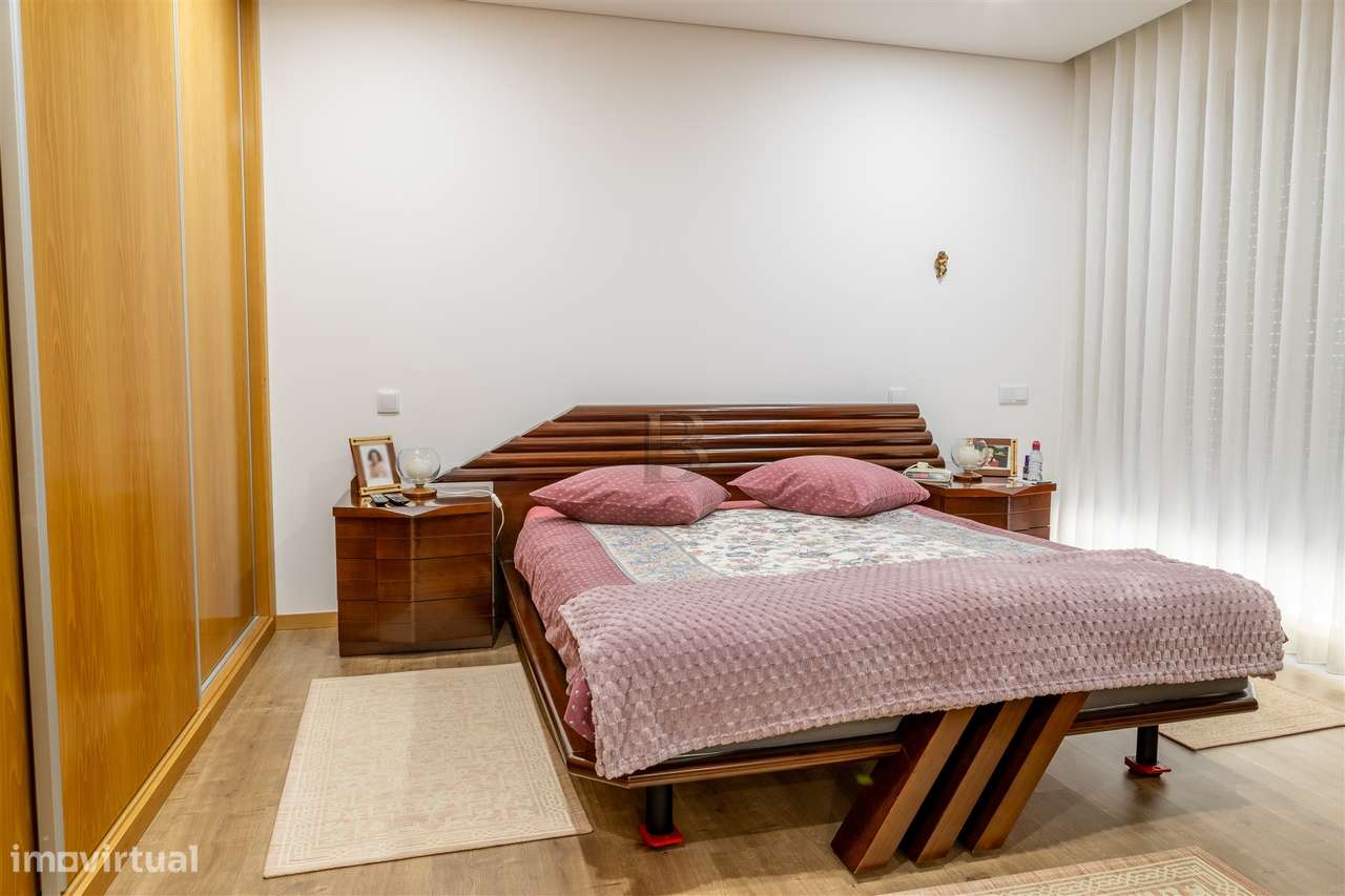 Moradia T4 Venda em Rio Mau,Penafiel-16