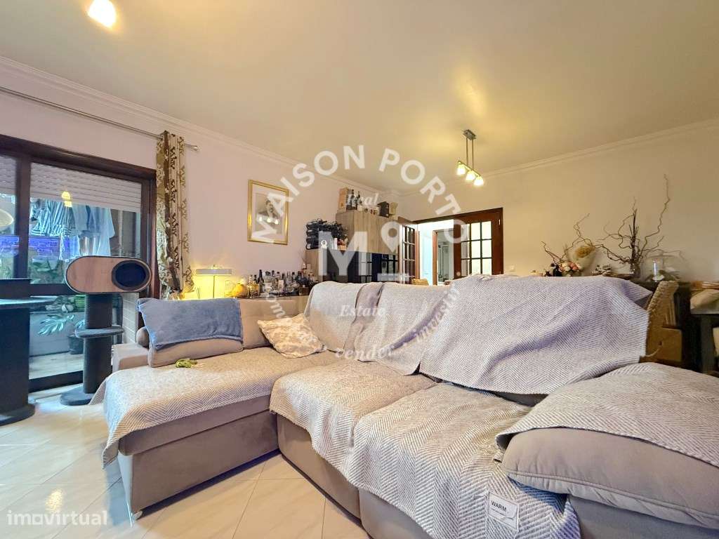 Apartamento T3 com 2 Varanda e Estacionamento em Rio Tinto, próximo...-25