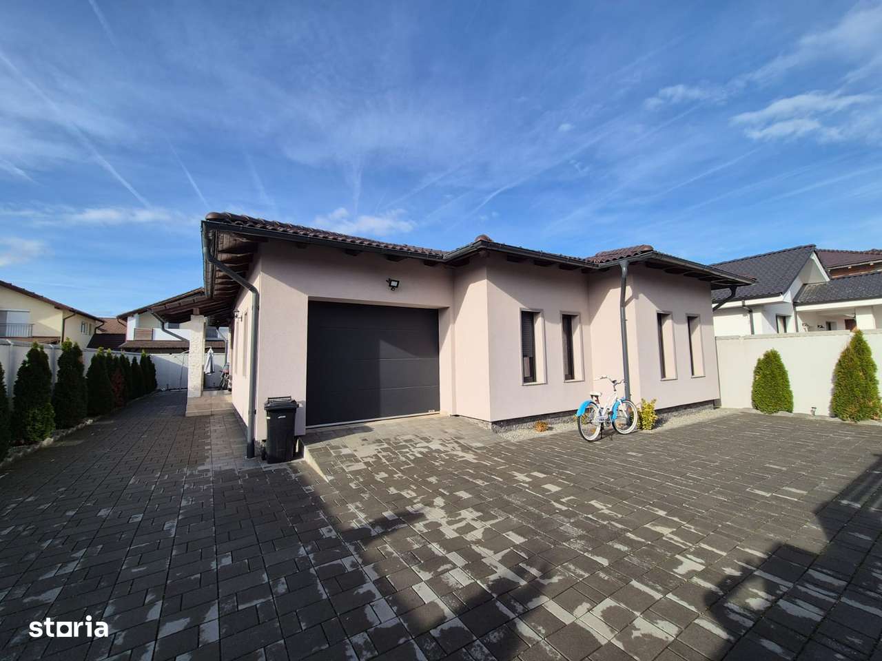 Casă la sol, mobilată și utilată, Via Carmina, Arad, comision 0-19