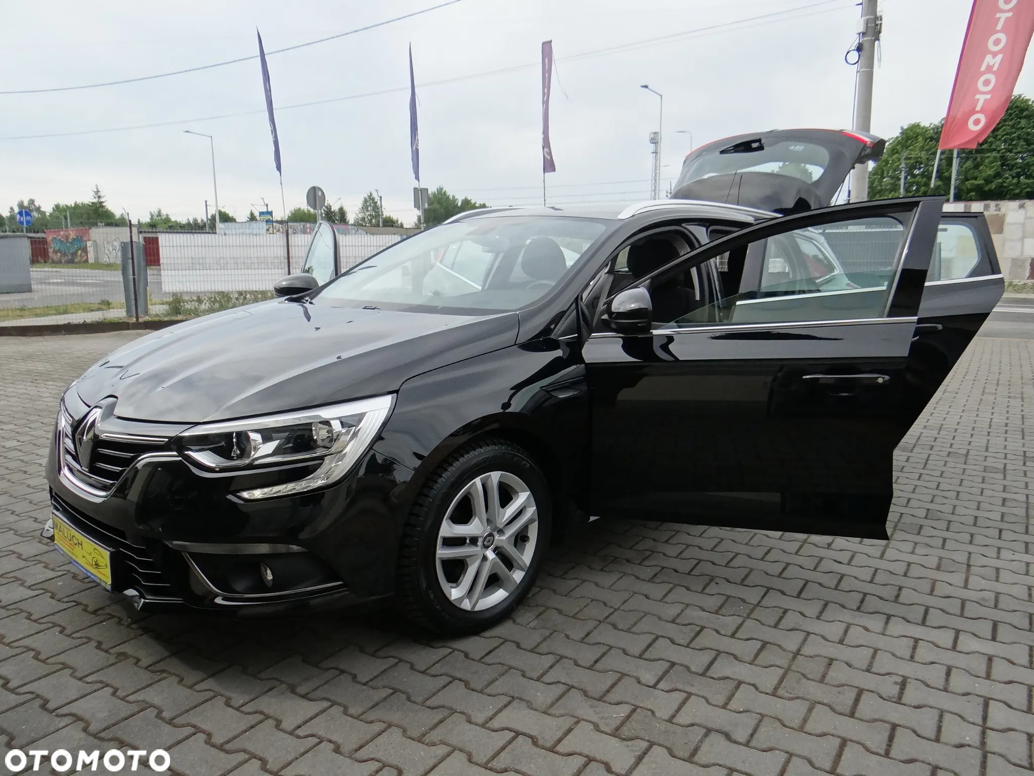 Renault Megane Grandtour ENERGY TCe 130 EXPERIENCE - 12