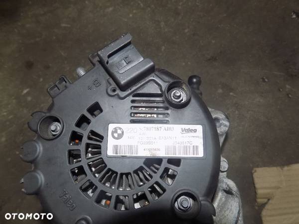 BMW F10 F11 ALTERNATOR 299KM 7807187 - 3