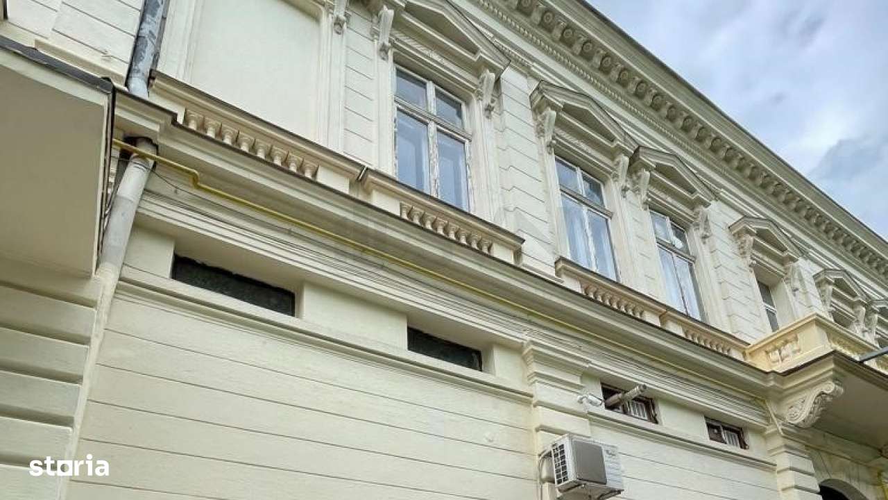 Cladire istorica de vanzare in Centrul Bucurestiului - Imagine principală: 4/15