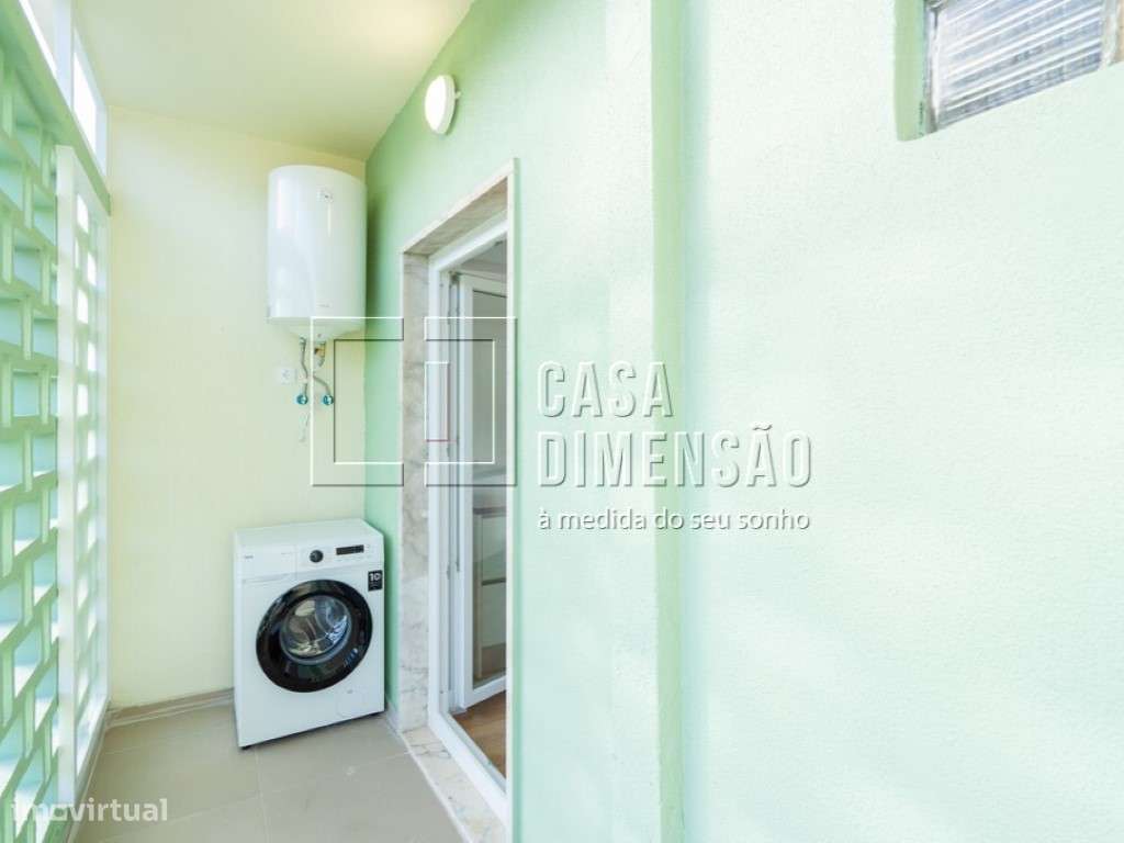 Apartamento de tipologia T3 com varanda, mobilado e equipado em Ben...-19