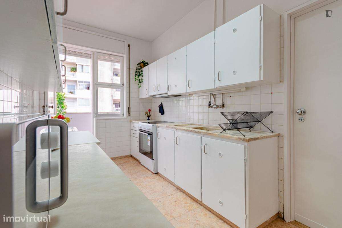 Quarto - localizado em Ramalde Porto - Grande imagem: 4/24