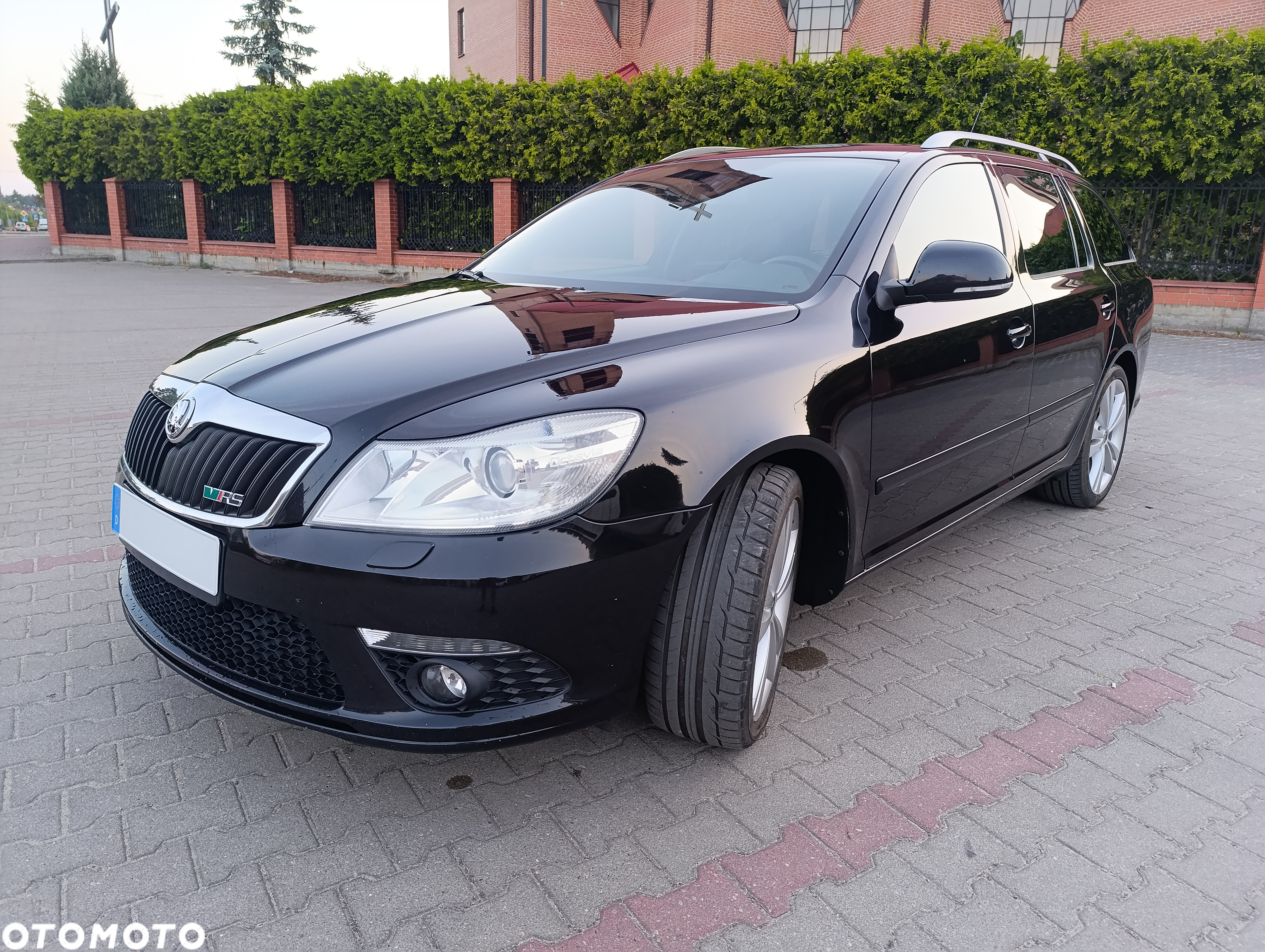 Skoda Octavia 2.0 TDI CR DPF RS - 9