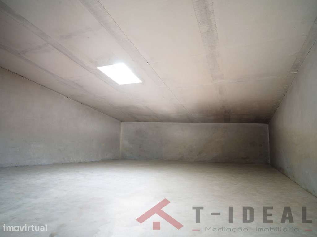 Apartamento T3 na vila da Lourinhã-37