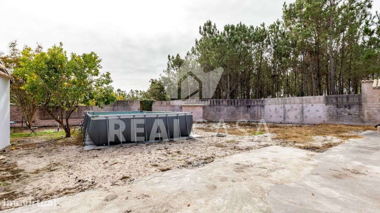 Moradia Térrea T5 em Marinha Grande-51