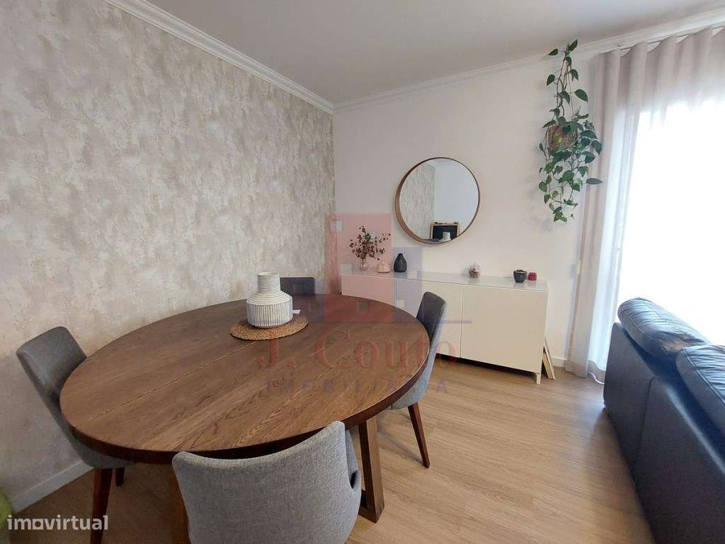 Apartamento T3 com Garagem Fechada - Grande imagem: 4/33