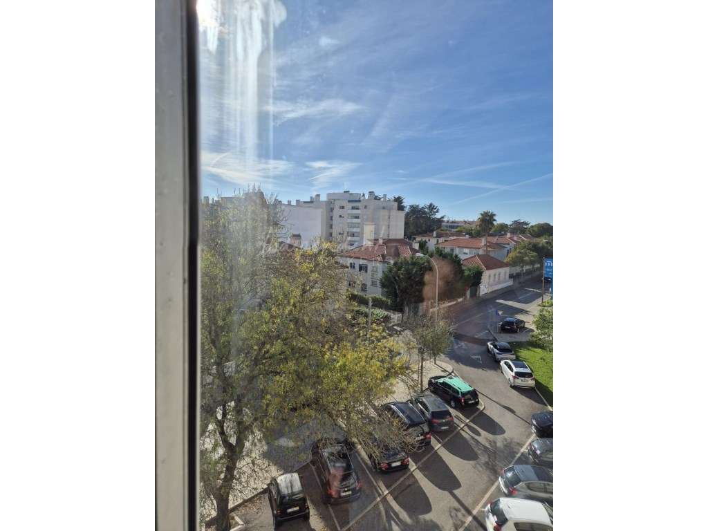 Apartamento T3 com vista esplendorosa-24