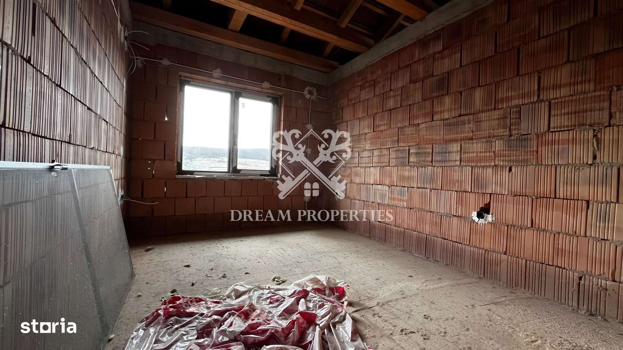 Duplex de vanzare 4 camere, 2 bai, teren 240 mp, intrare Chinteni - Imagine principală: 3/11