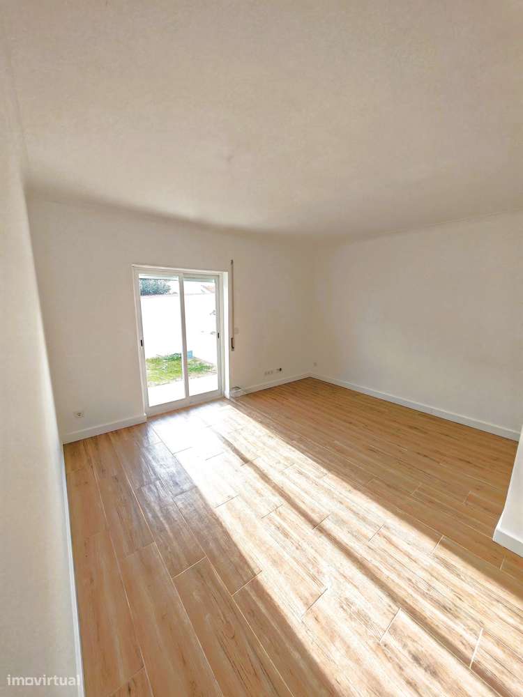 T2 com jardim privado em Cobre Estoril - Grande imagem: 5/21