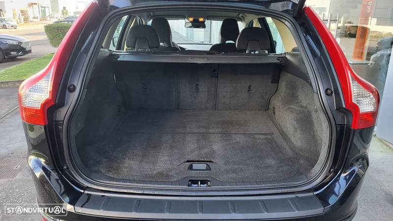 Volvo XC 60 2.0 D3 Drive - 8