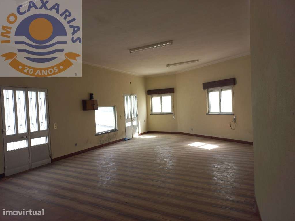 Moradia T3, com agua em abundância, boa localização. - Grande imagem: 5/27