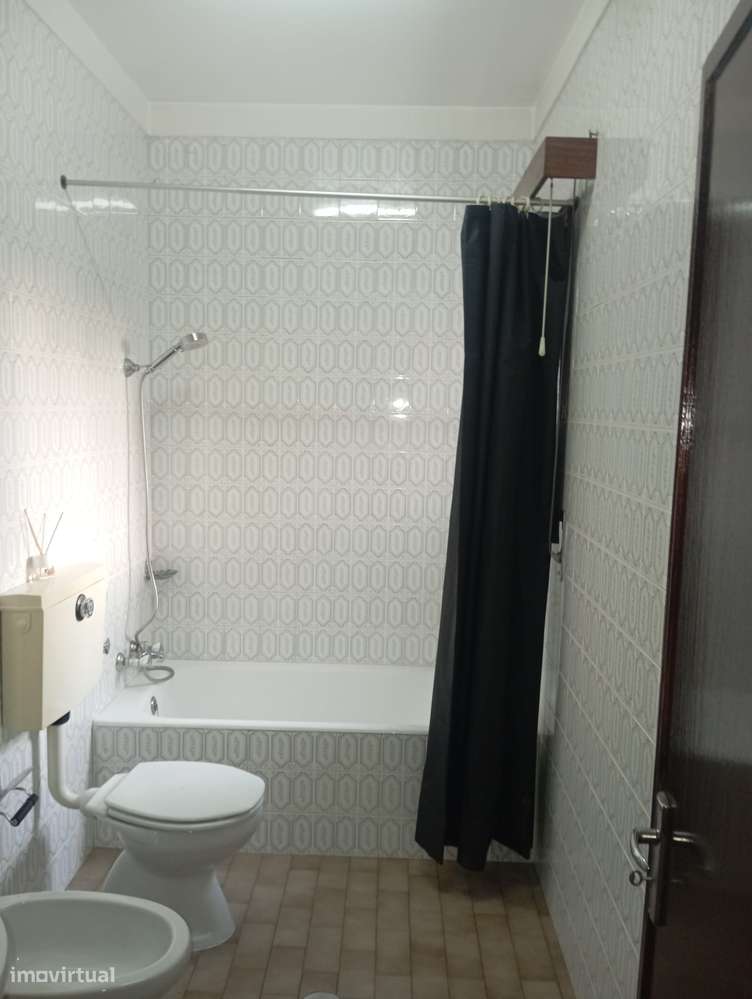 Moradia com jardim e garagem Lugar nobre cidade de Oliveira de Azeméis-9