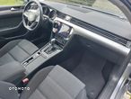 Volkswagen Passat Variant 2.0 TDI SCR DSG Business - 12