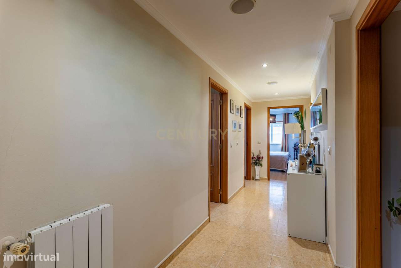 Excelente T4 no Montijo-5