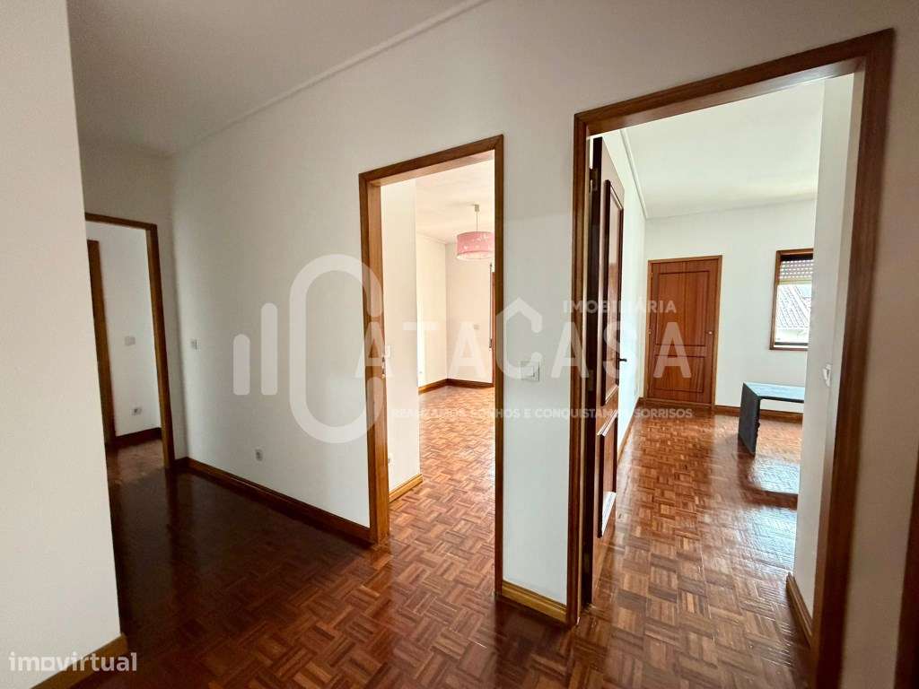 Apartamento T3 no centro de Águeda para venda-7