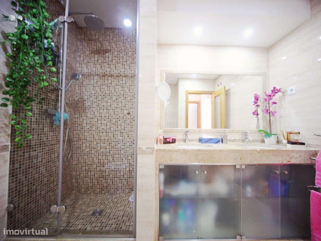 T3 Terraço Equipado Estacionamento Arrecadação Extras - Odivelas - ...-9