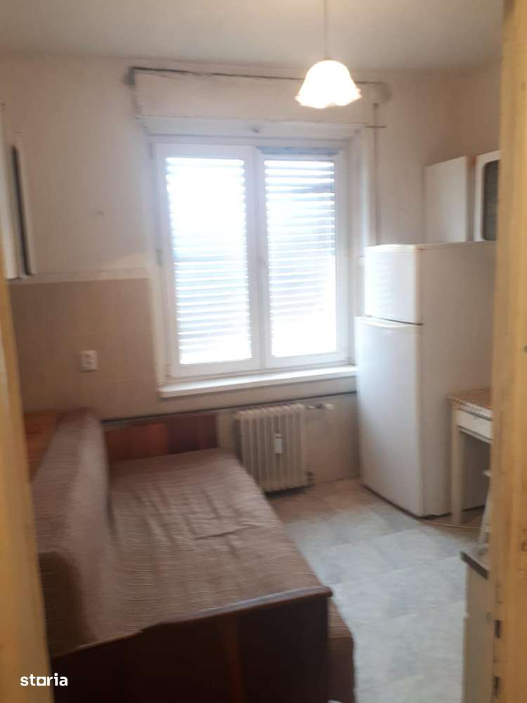 Apartament 2 camere Centru et3/4 ,simplu 54 000 euro neg-3