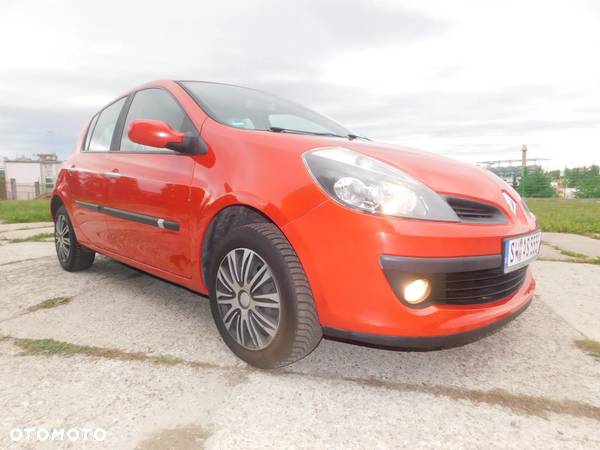 Renault Clio 1.6 16V Expression - 15