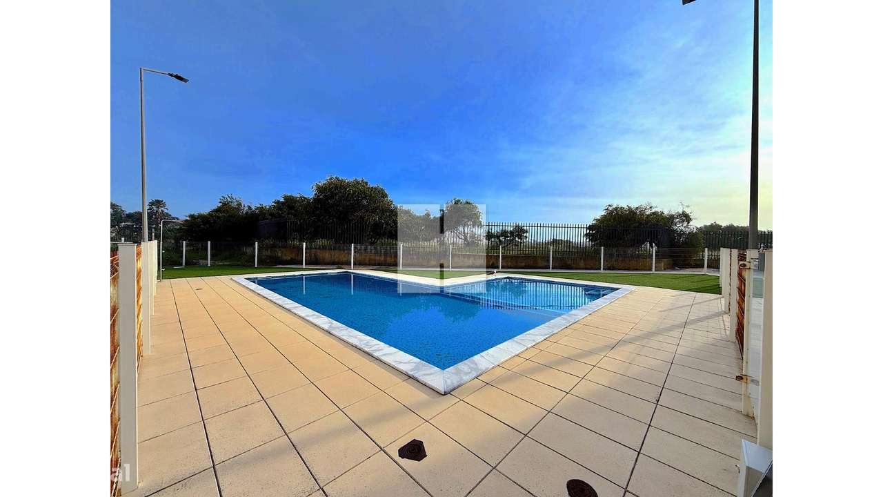 T3K c/ Garagem ao Lado da Praia-44