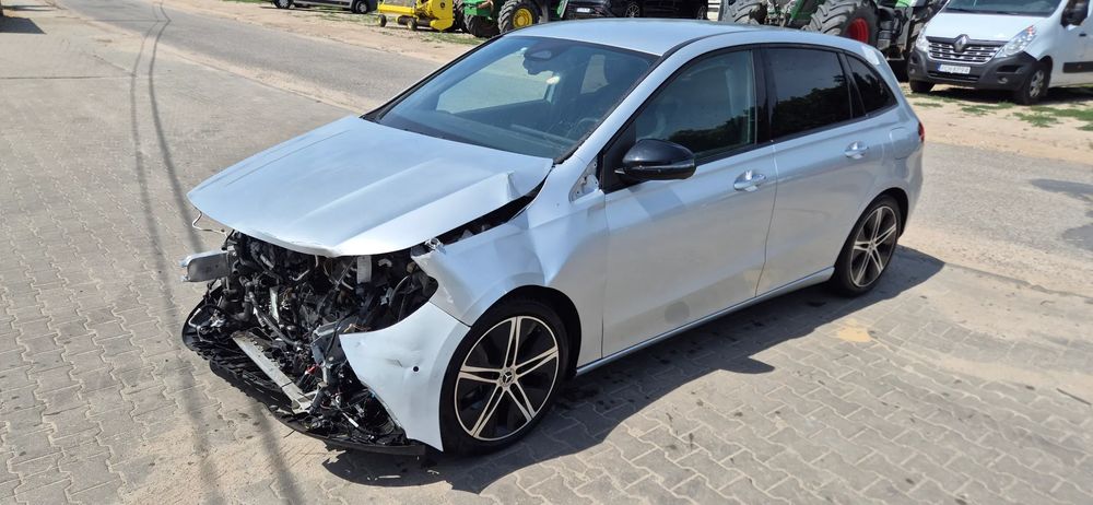 Mercedes-Benz B W247 (2018-) 2023