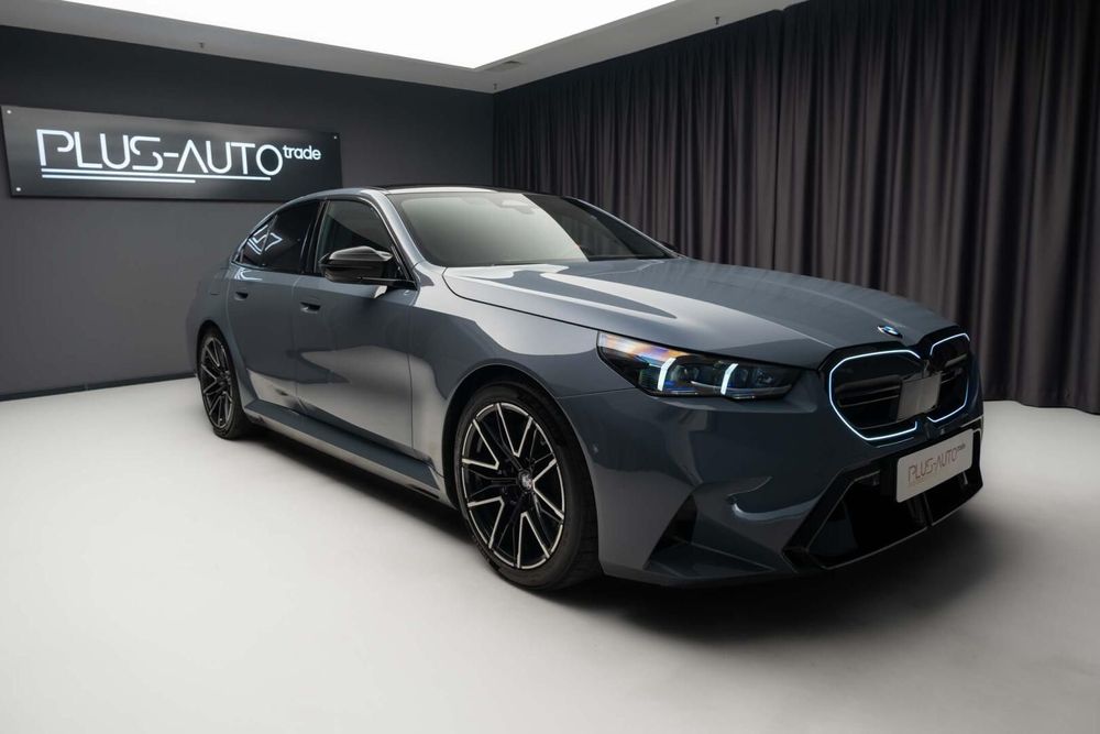 BMW M5 2025