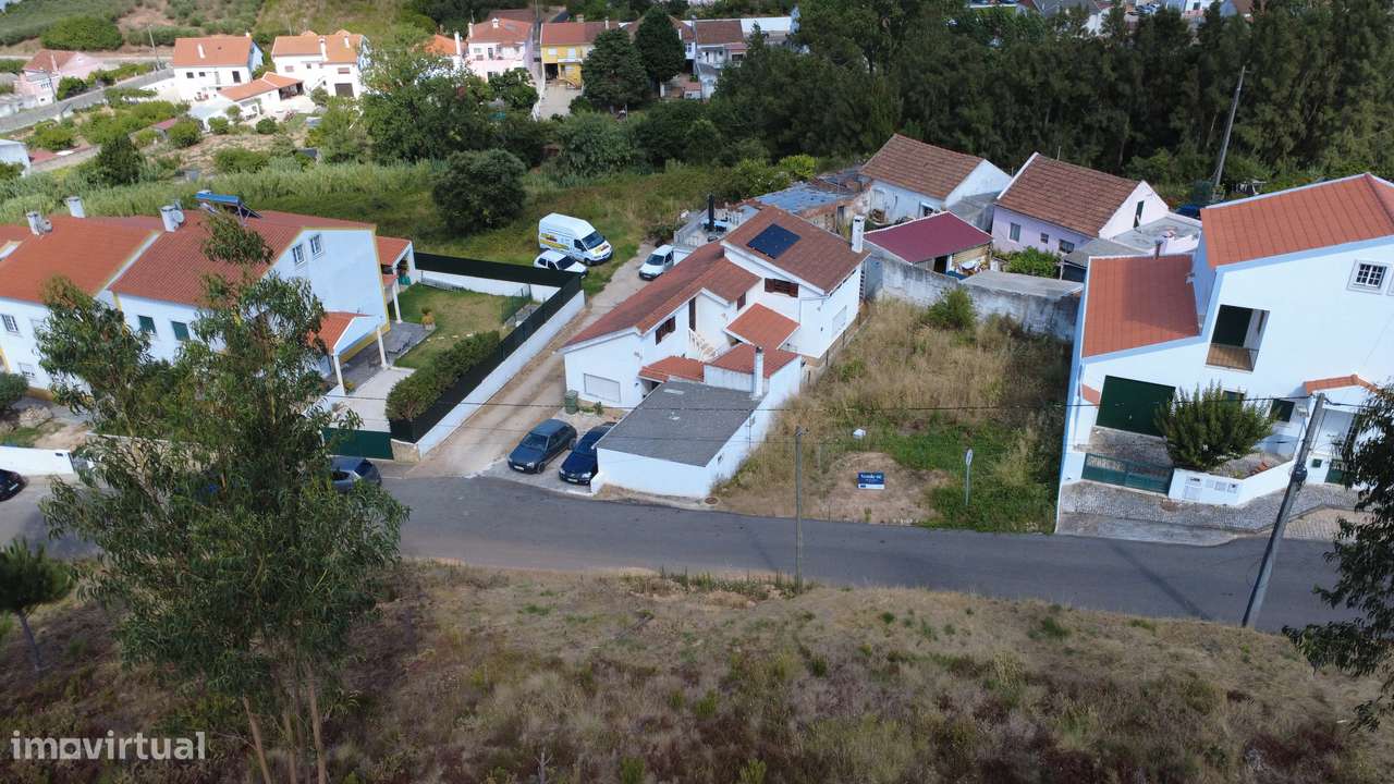 Terreno Urbano com Vista Desafogada - Vilar-12