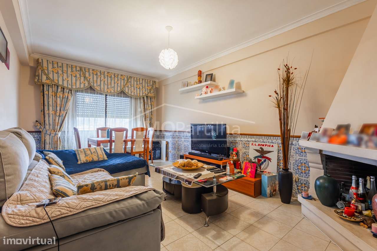 Apartamento T2 na Agualva - Cacém - Grande imagem: 3/12