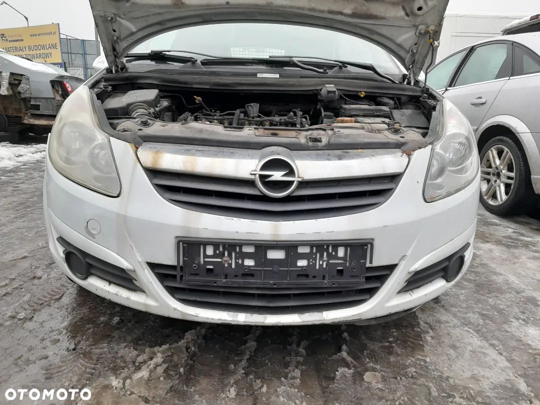 Pas Przedni Wzmocnienie Kpl Chłodnice wentylatory Opel Corsa D 1.3CDTI - 1