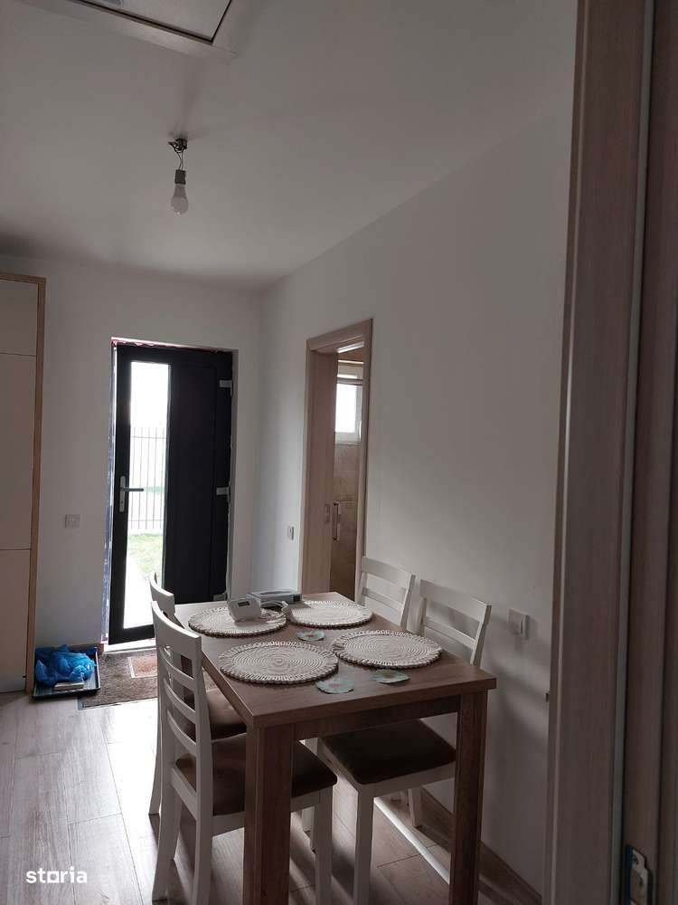 Casa la 800-900 de m de Bd.1 Mai.Cel mai bun pret din Berceni. - Imagine principală: 5/13