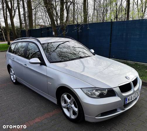 BMW Seria 3 318d - 1