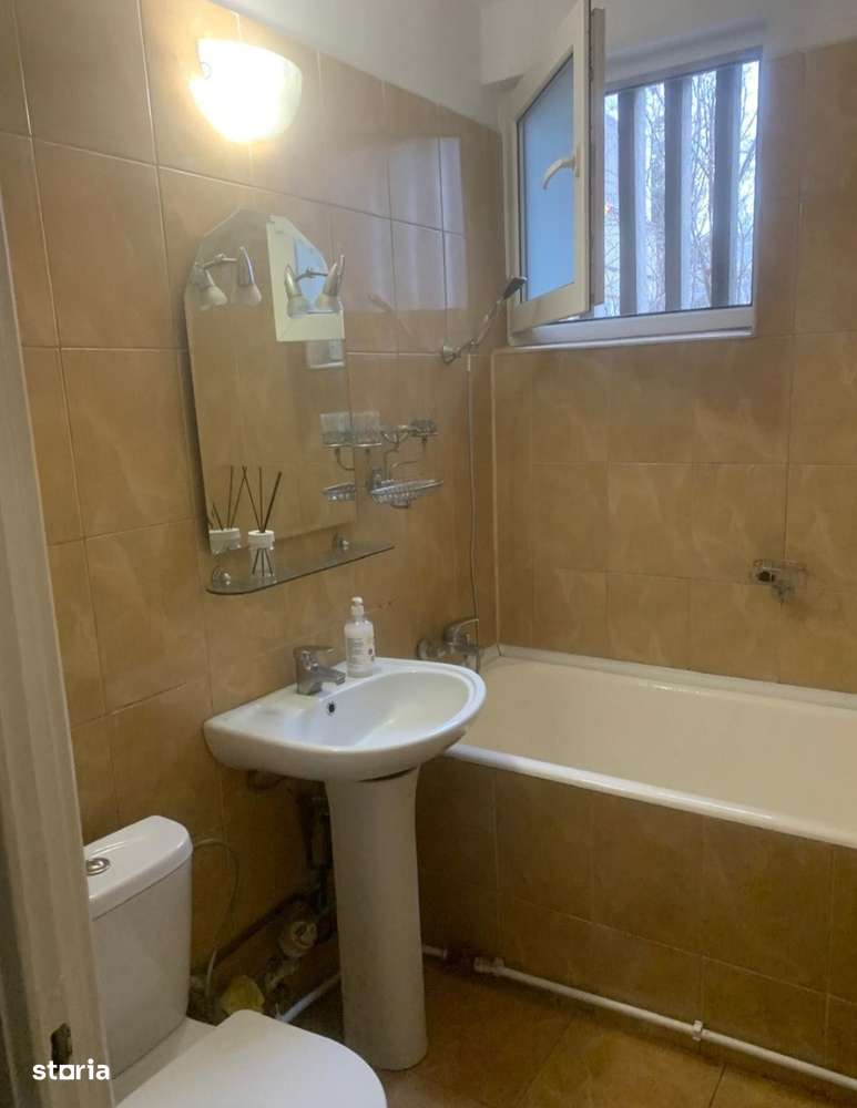 Apartament 2 camere în Calea București,etajul 1/4 cu centrală termică - Imagine principală: 5/5