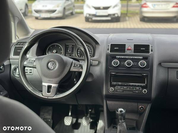 Volkswagen Touran 1.6 TDI DPF BlueMotion Technology Life - 14