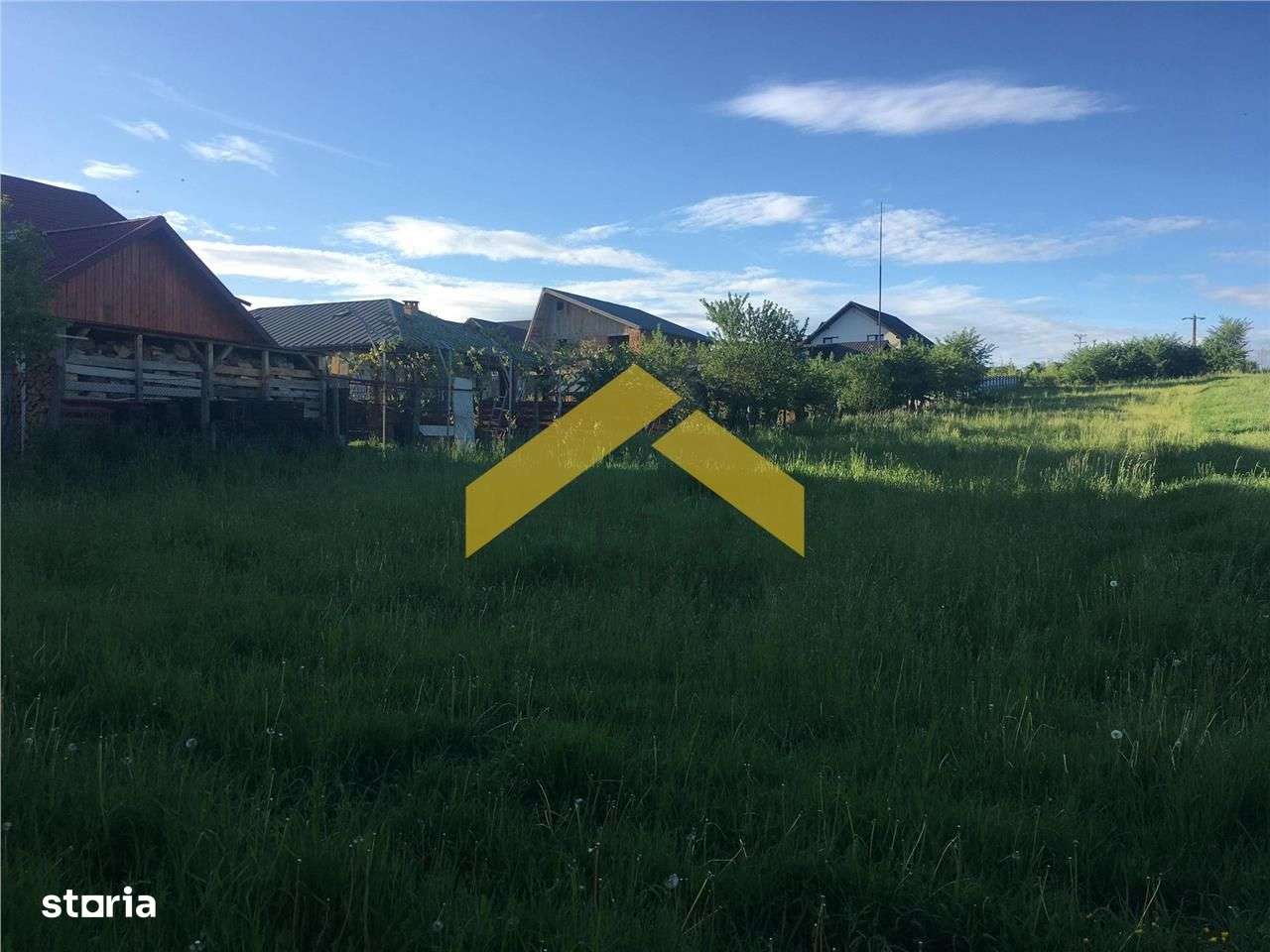 Teren 6,300 MP +casa de vanzare in orasul Falticeni - Imagine principală: 5/6