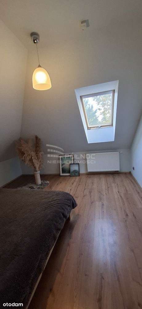 Dom parterowy z zaadaptowanym poddaszem-16