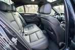 BMW Seria 5 535d xDrive - 32