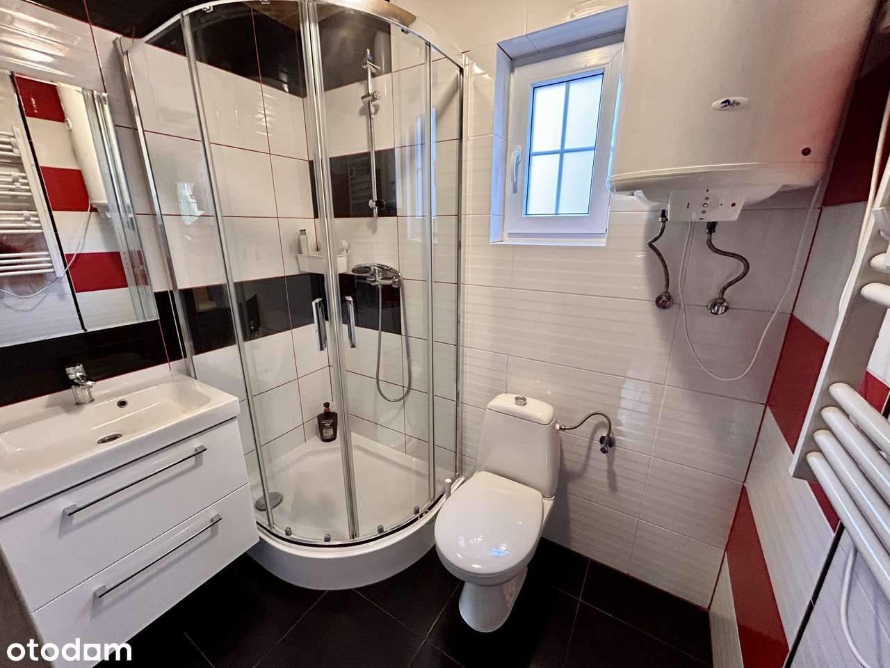 Dom nad morzem - fotowoltaika, umeblowany-11