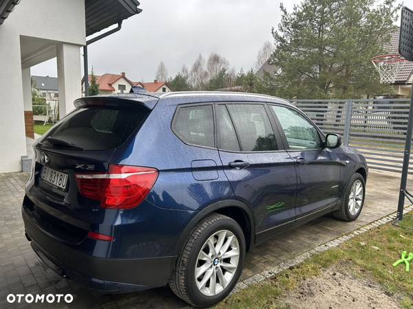 BMW X3 28i xDrive - 4