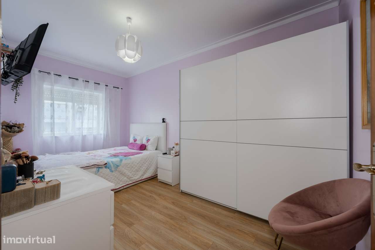 Apartamento T3 Remodelado no Centro de Braga-9