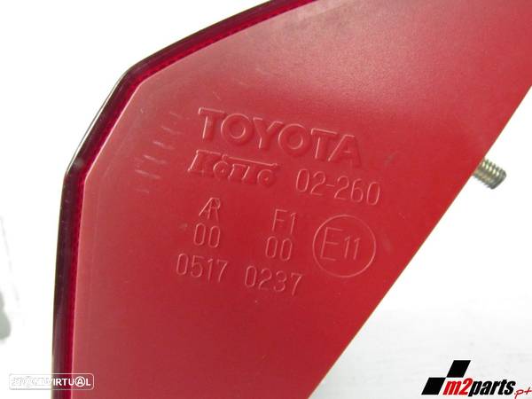 Farolim da mala Direito Seminovo/ Original TOYOTA AURIS (_E18_) 8158102460 - 4