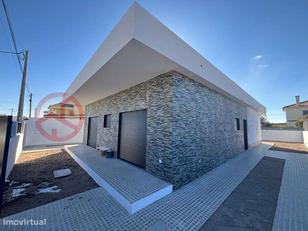 Moradia Térrea T4, Fernão Ferro - Grande imagem: 5/37