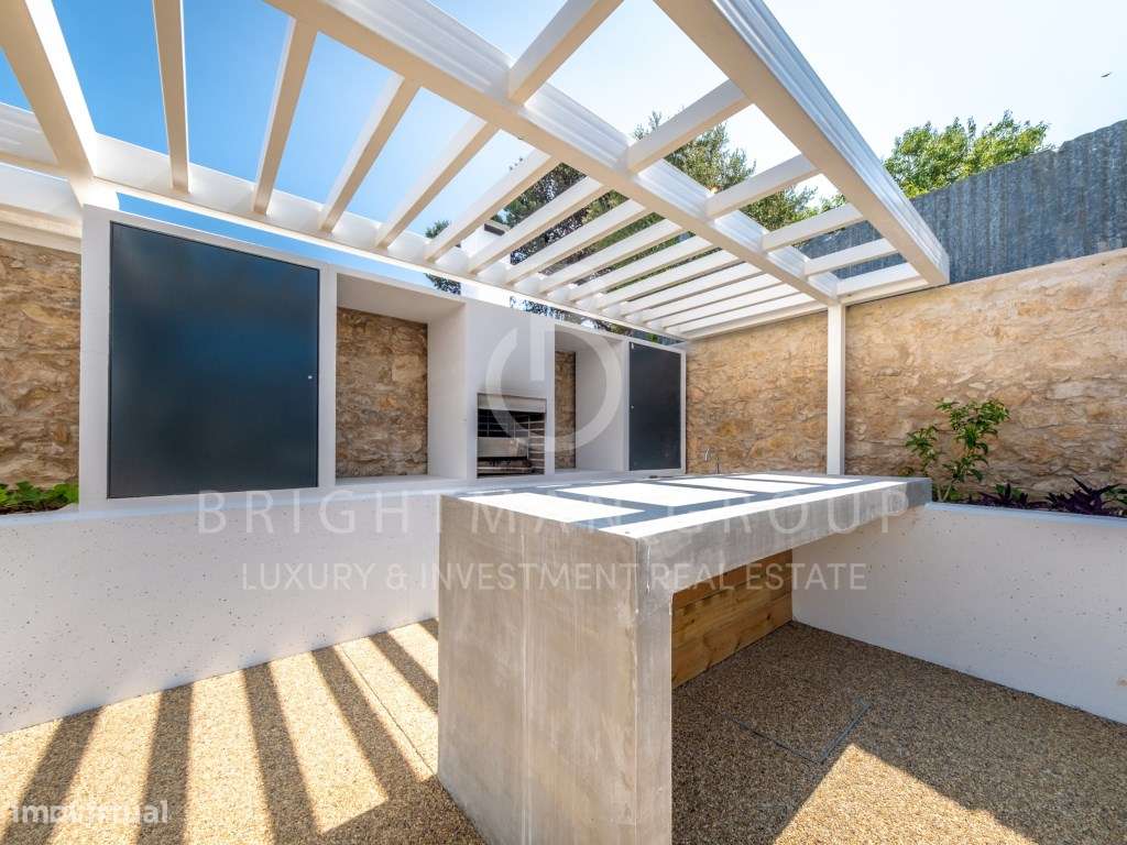 Apartamento T4 com jardim privativa, em Carcavelos-52