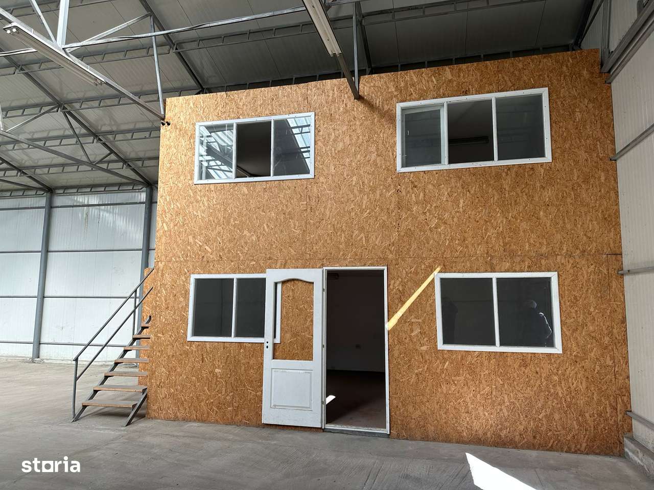 Hala zona Tarpiului 260 mp , 1035 mp teren-3