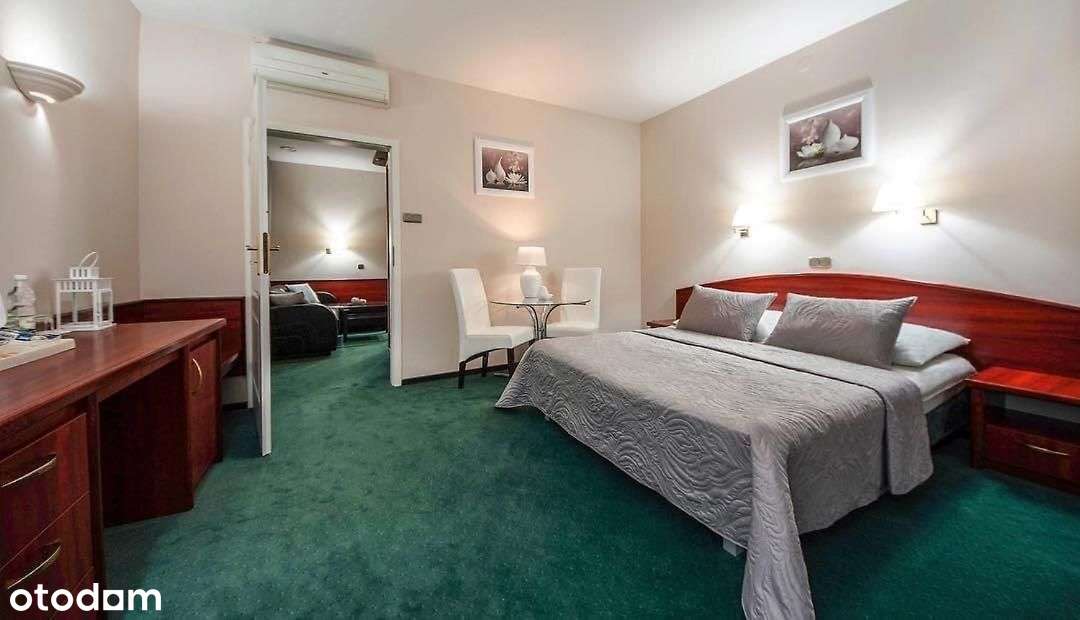 Hotel w Kole na sprzedaż-8